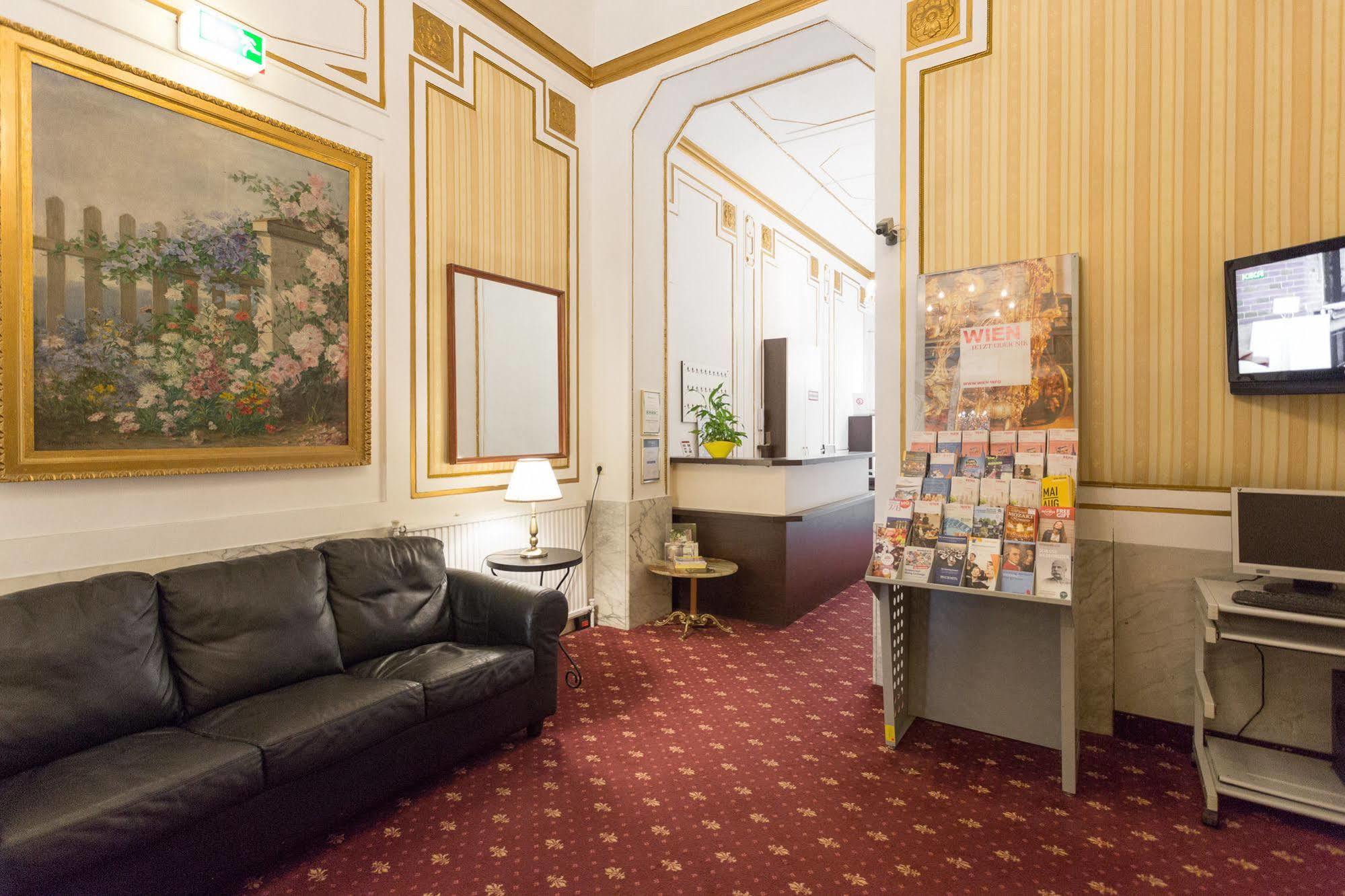 Viktoria Schönbrunn Hotel 3*